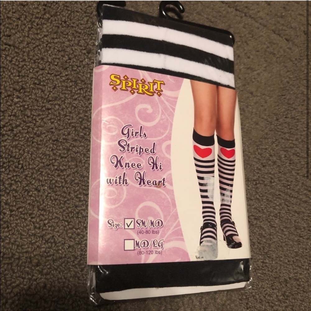 *6 for $10!* Girls Striped Knee High Socks With Heart Alice
